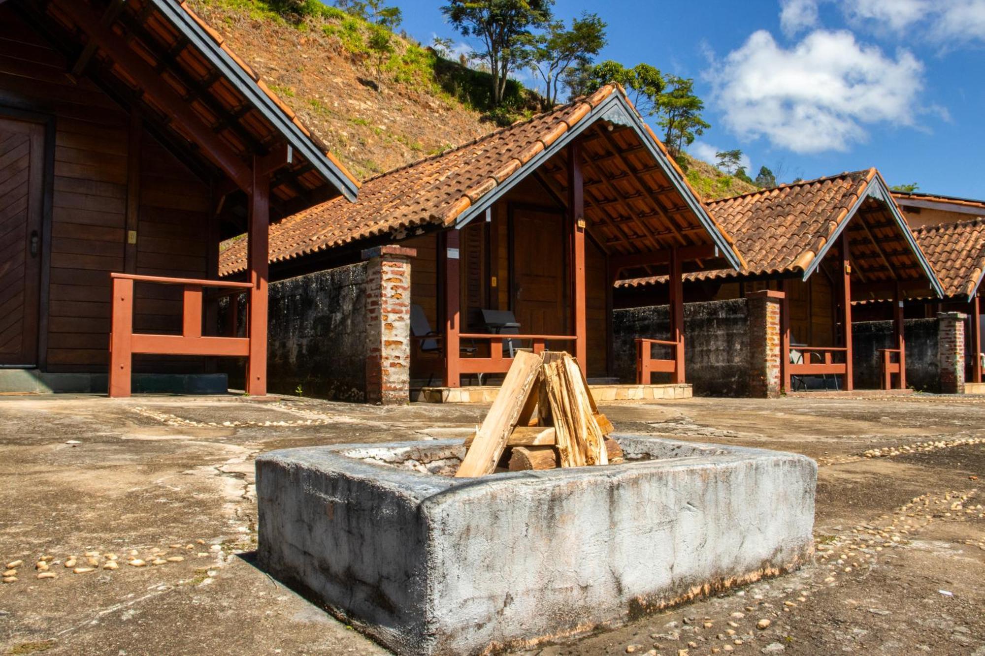 Recanto águas Hotel